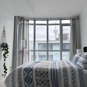 https://stylish-2-bedrooms-condo-w-awesome-view-parking.niagara-fallshotels.com